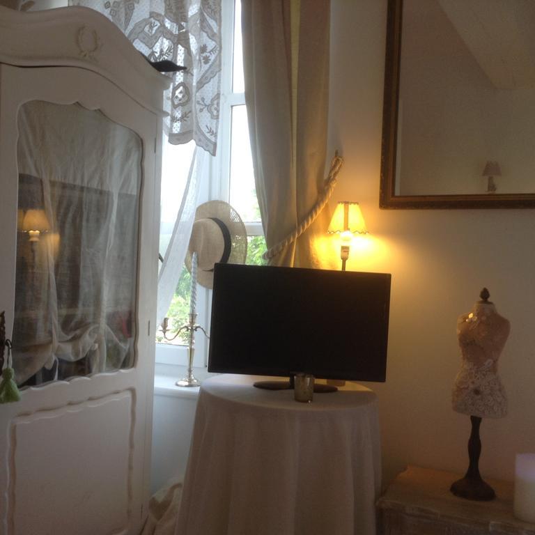 Lamaison Du Phare Honfleur Chambres D'Hotes Et Jacuzzi Prive Phòng bức ảnh