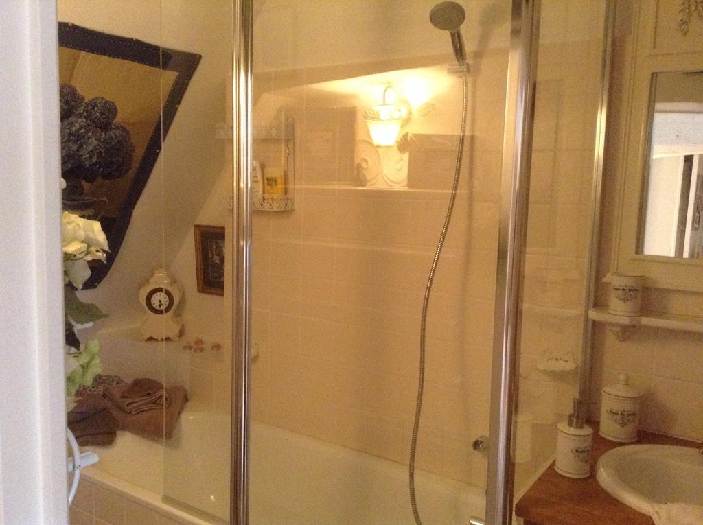 Lamaison Du Phare Honfleur Chambres D'Hotes Et Jacuzzi Prive Ngoại thất bức ảnh