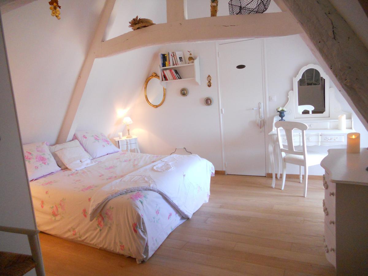 Lamaison Du Phare Honfleur Chambres D'Hotes Et Jacuzzi Prive Ngoại thất bức ảnh