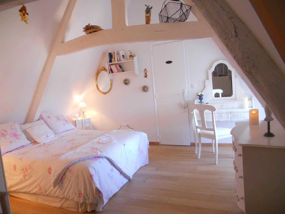 Lamaison Du Phare Honfleur Chambres D'Hotes Et Jacuzzi Prive Ngoại thất bức ảnh